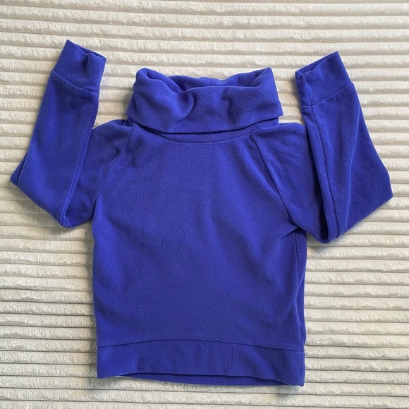 Sweater - Picture 2 of 4